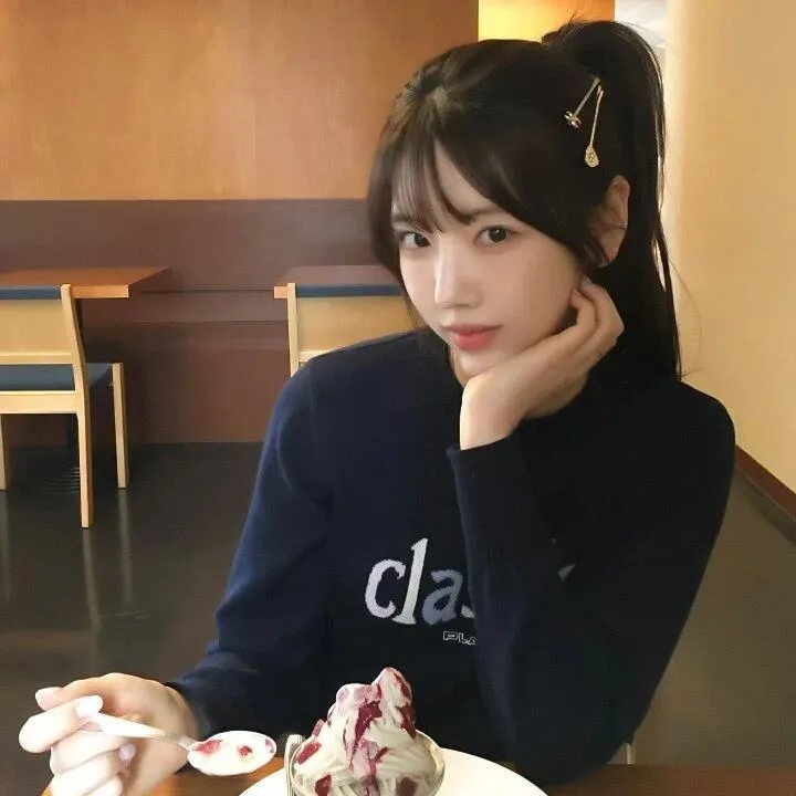 明洞记者 背景图